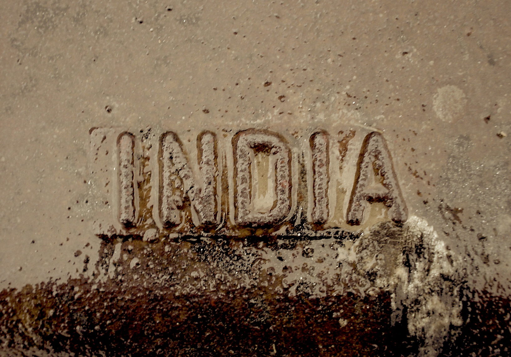 India storm drain cover Flickr_Nate Grigg